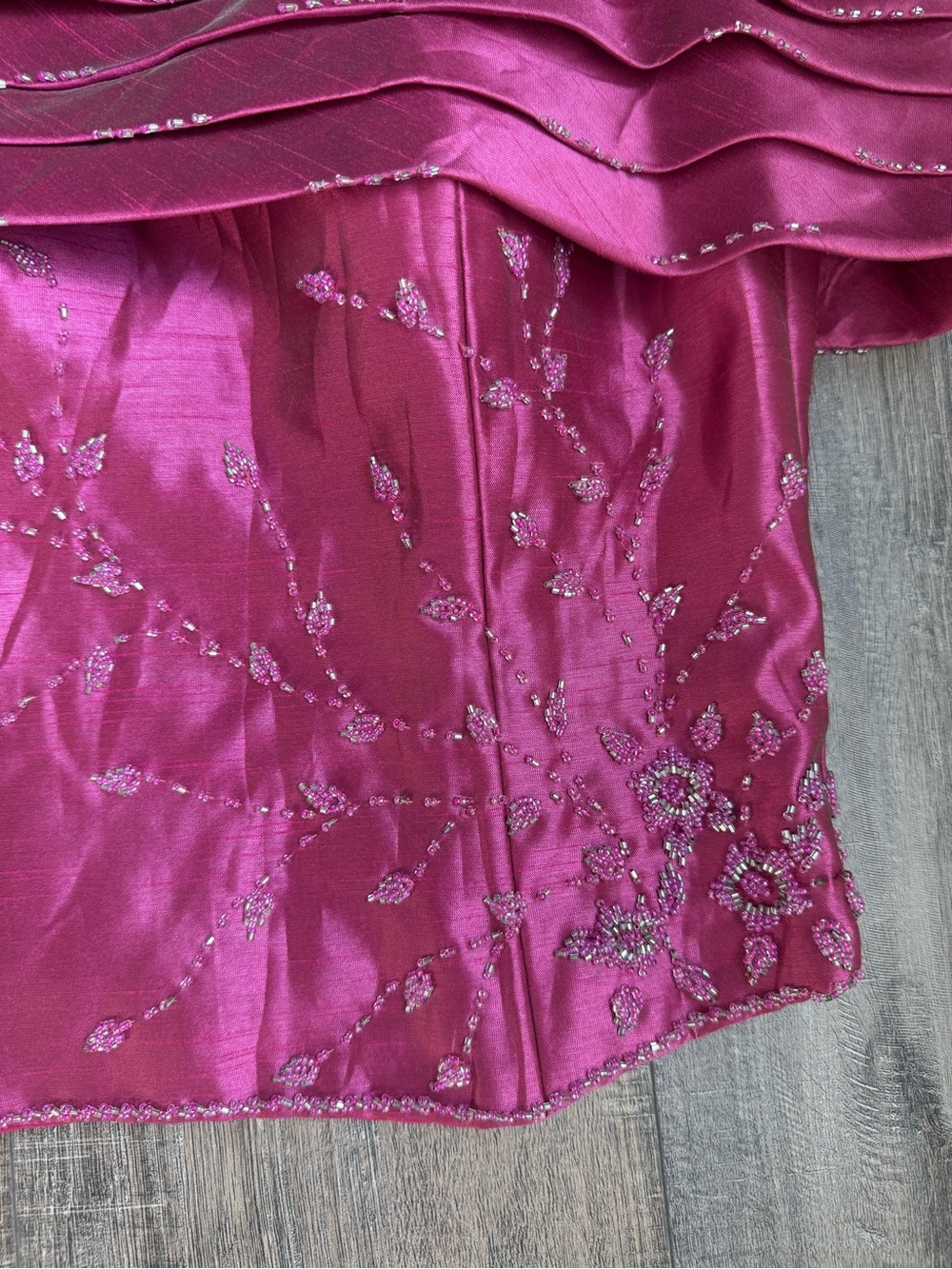 Leonard Co Vintage 90s-Y2K Pink Floral Beaded Corset
